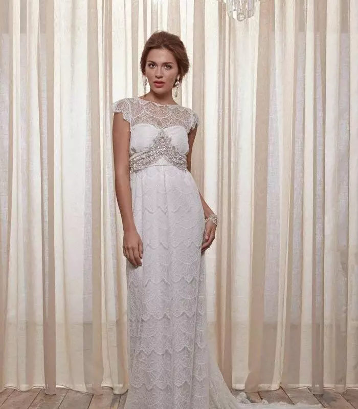 Вінтажну весільну сукню від Anna Campbell