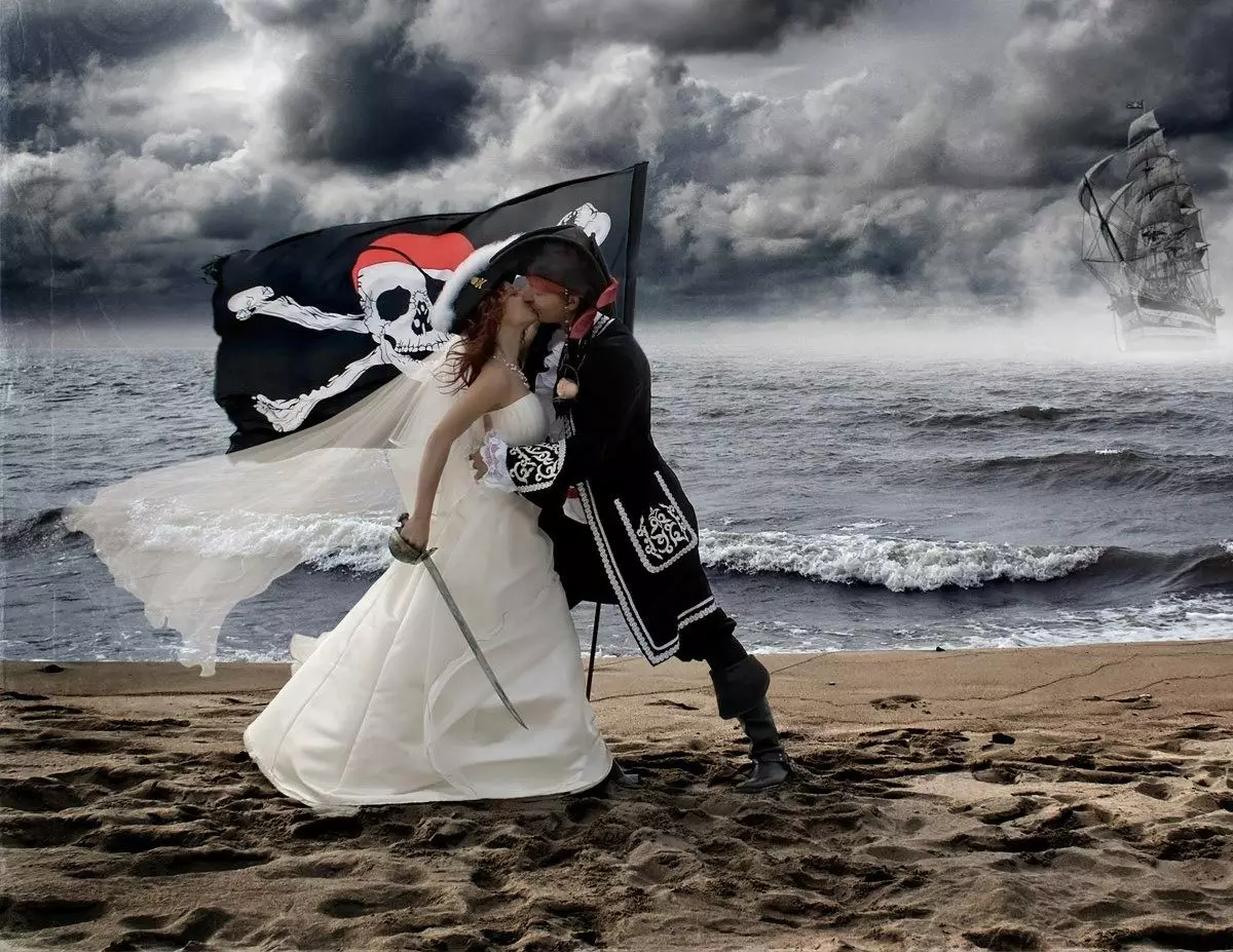 Hochzeitskleid im Piratenstil
