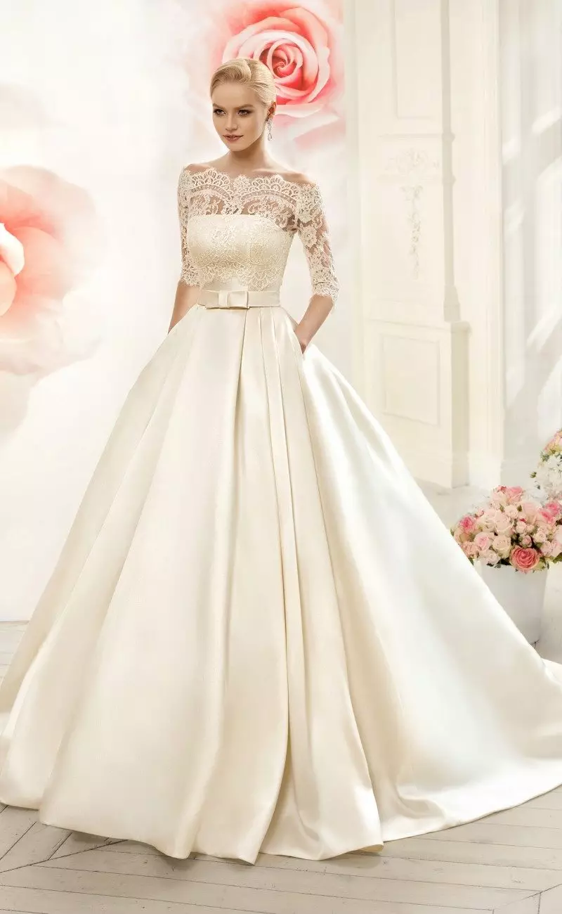 Wedding dress with pocket from Navibly