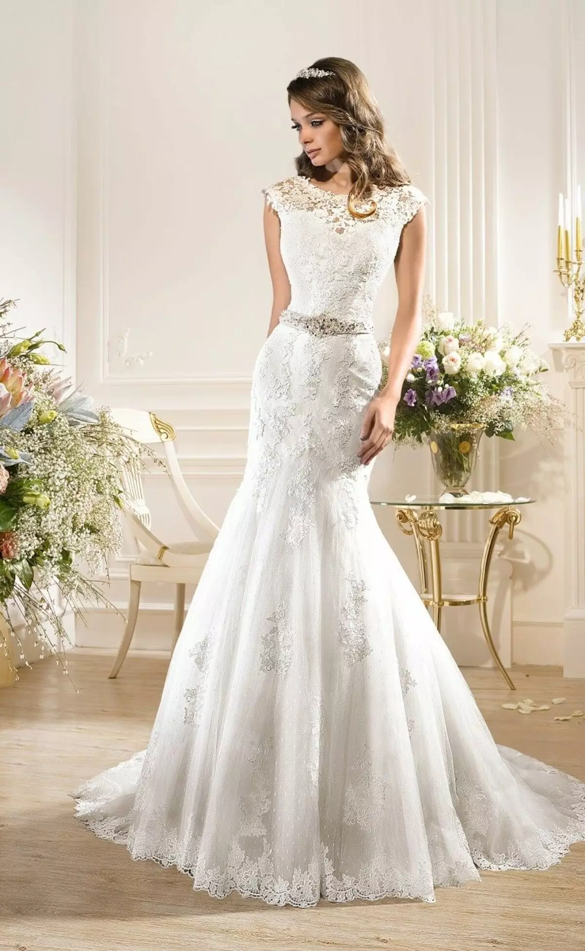 Gaun pengantin putri duyung dari koleksi idylly dari naviblue bridal