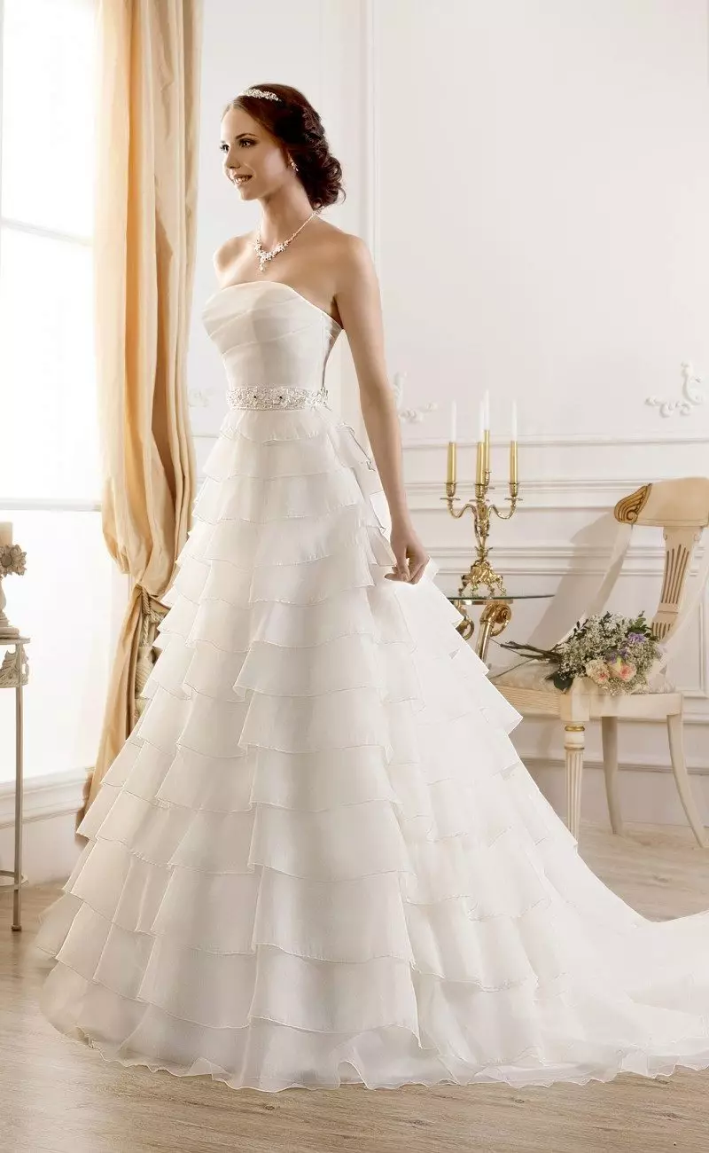 Vestido de noiva a-silhueta da coleção idyllity do NaviBlue Nupcial