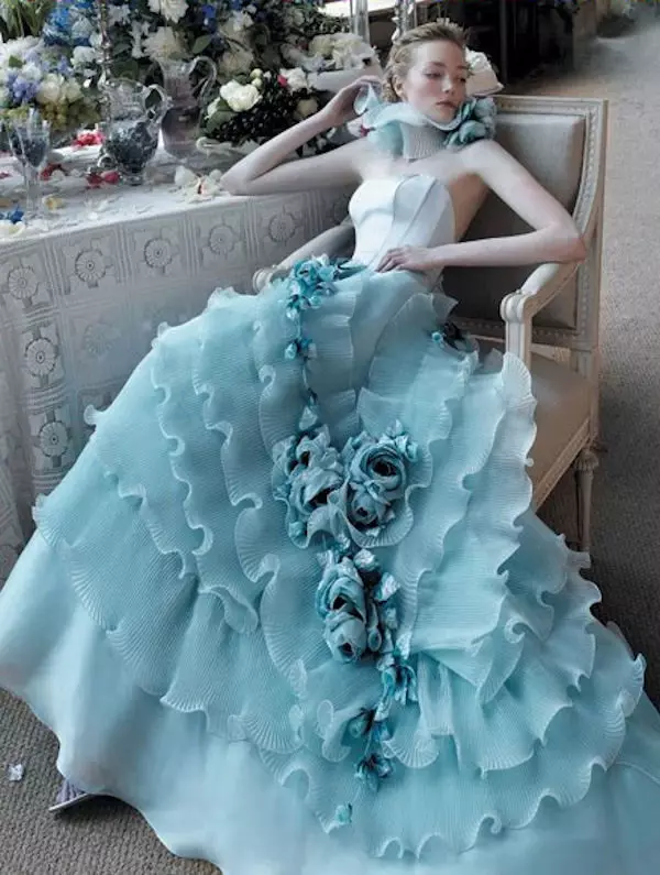 Vestido de noiva de cor orixinal