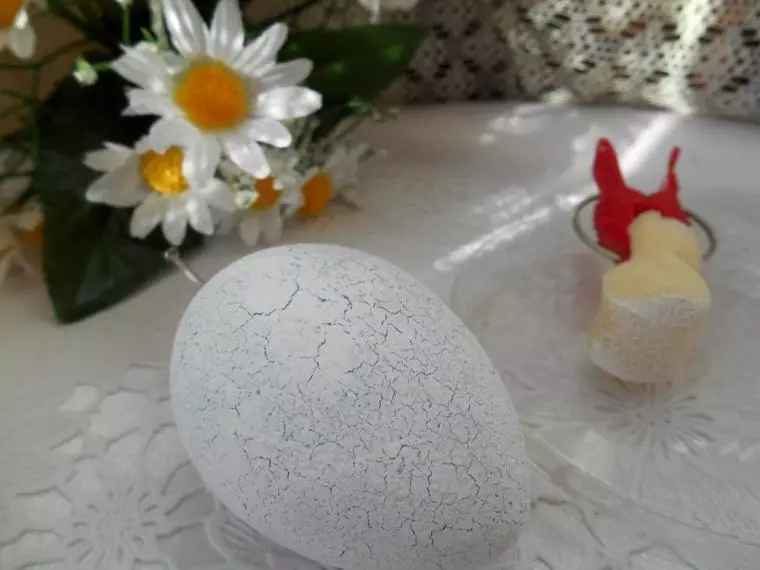 Decoupage d'ous de Pasqua (38 fotos): classe magistral sobre decoració d'ous de fusta amb tovallons a la tècnica del decoupage 19067_38