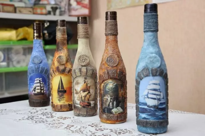 botellas decoupage (72 fotos): Decoración de papel higiénico y las cáscaras de huevo con sus propias manos, la clase principal en botellas decoupage volumétricos para los hombres el 23 de febrero, la decoración con Shebbi-chic 19088_33