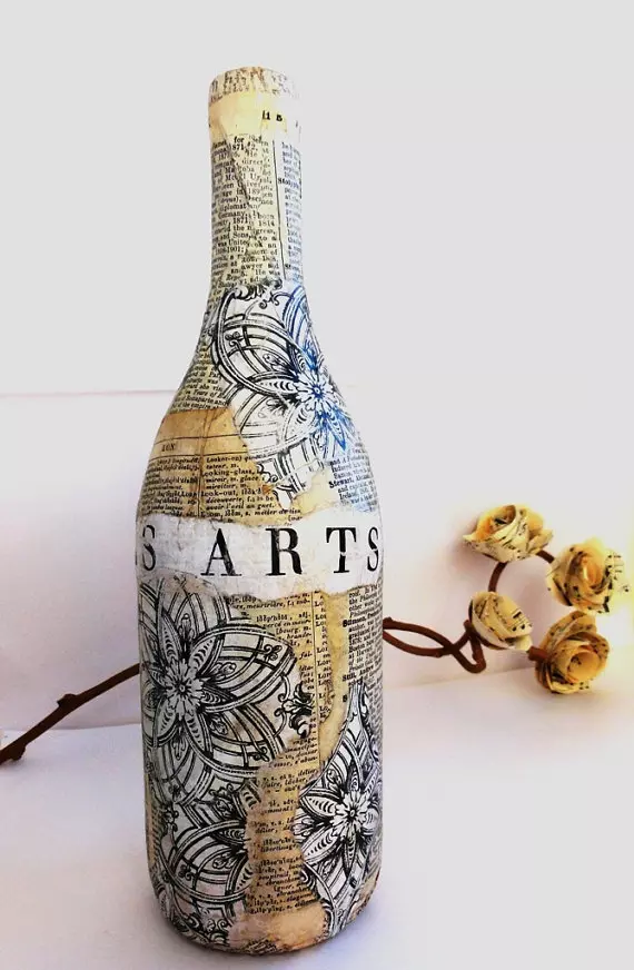 Decoupage of champagne ຂວດ (42 ຮູບ): ແນວຄວາມຄິດໃນວັນທີ 8 ມີນາແລະວັນເກີດຂອງແມ່ຍິງ, ແມ່ບົດຮຽນໃນມືຂອງຕົນເອງ 19090_9
