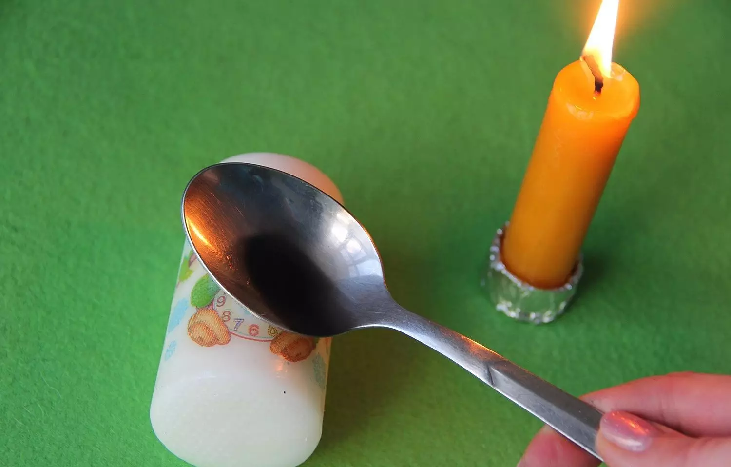 DecoPage of Candles: çîna master li ser decoupage bi napikên candles ji bo New Year û betlaneyên din ên bi destên xwe li malê 19093_12
