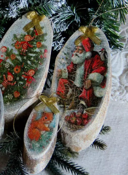 Nytårs Decoupage: Idéer til at dekorere juletræer og gaver med egne hænder 2021, dekoration af plader og briller til det nye år i teknikken til decoupage 19103_45