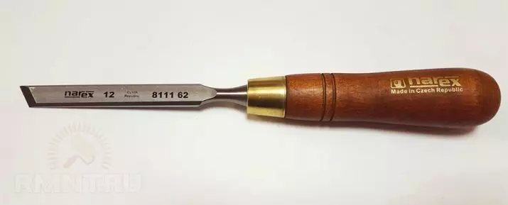 چوب چوب رشته چوب: نیم کره ای، فرفری و دیگر انواع، مجموعه ای از الکتروستا و دندانه دار، نحوه دریافت یک ابزار به درستی 19207_8