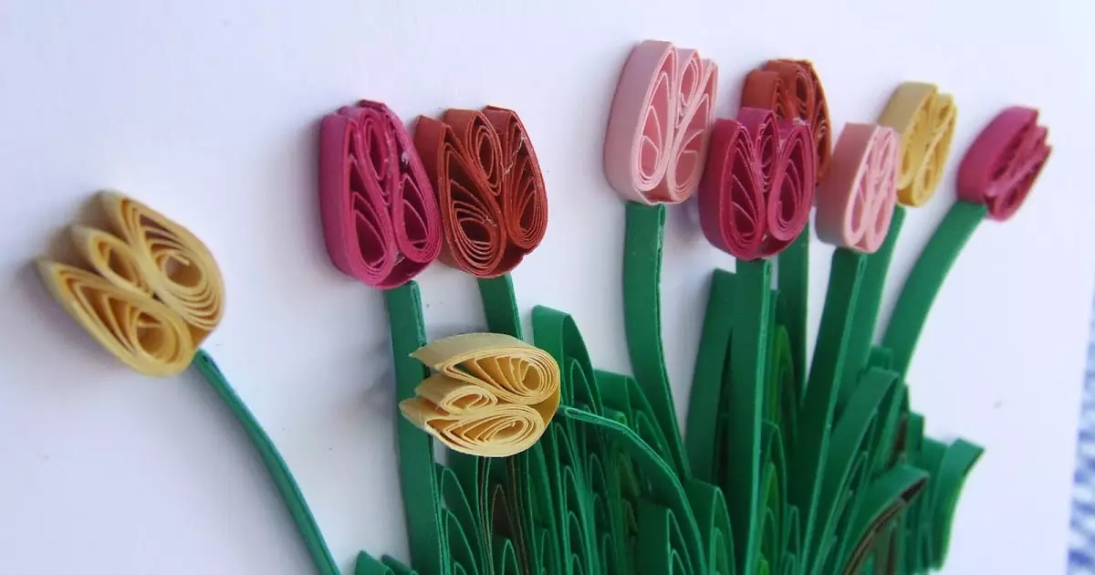 Quilling (104 fotók): Mi az? Quilling kézműves, rendszer és mester osztályok. Hogyan készítsünk bagolyot és koporsót a technikában? A királynő és ötletek története 19224_30