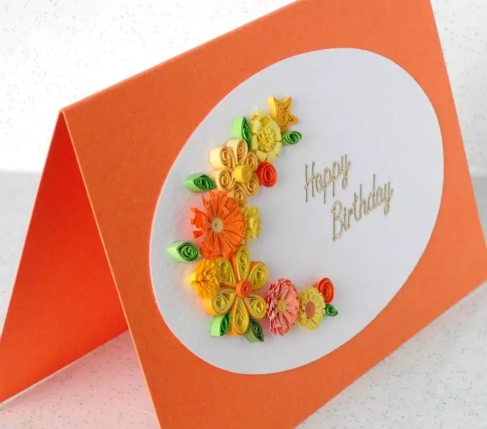 Quilling (104 fotók): Mi az? Quilling kézműves, rendszer és mester osztályok. Hogyan készítsünk bagolyot és koporsót a technikában? A királynő és ötletek története 19224_69