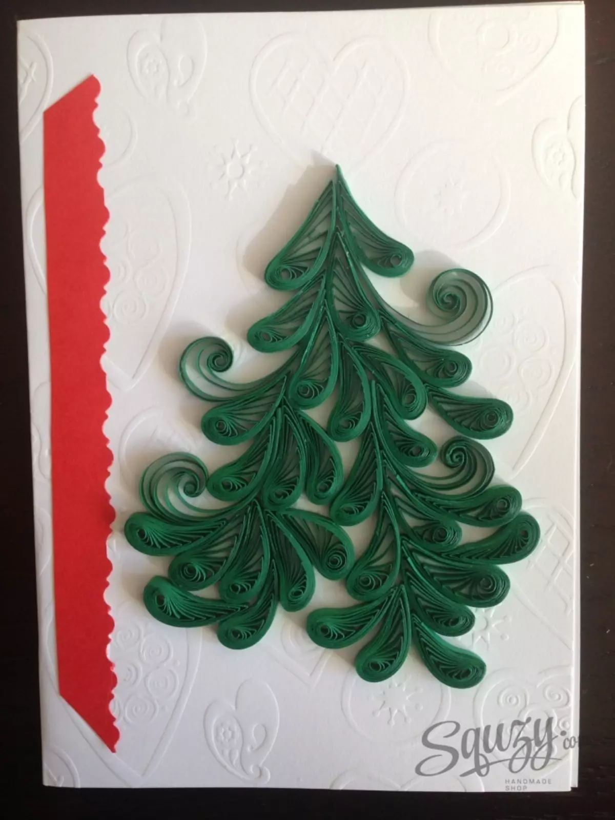targetes postals d'any nou Quilling: Postals per a l'any nou amb les seves pròpies mans en una tècnica quilling, com fer un arbre de Nadal a l'estil d'una postal, idees originals i classes magistrals 19228_13