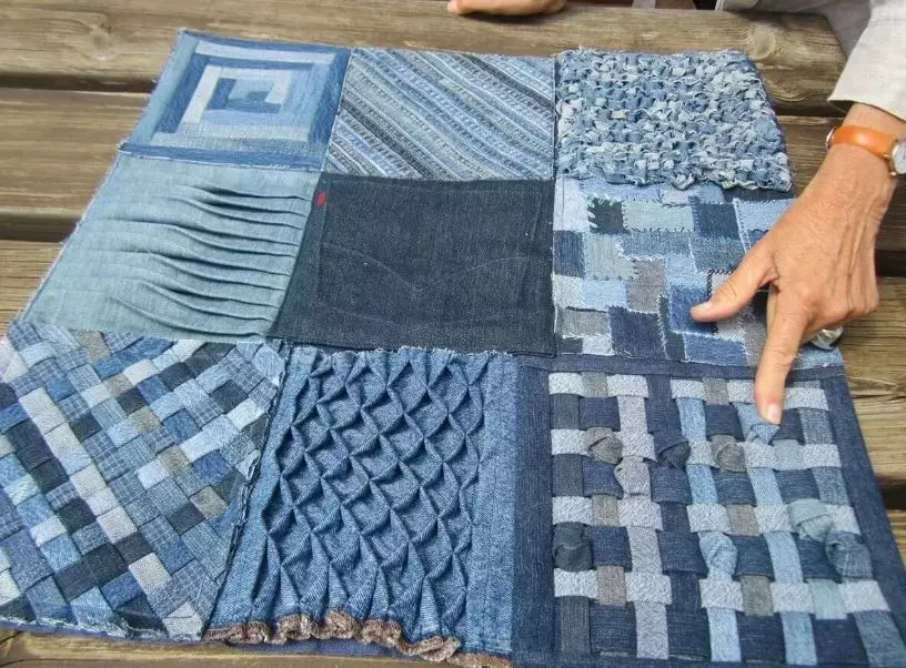 Pokryté džínsovým Losks (27 fotografií): Majstrovstvá triedy na krajčírstvo plaid a patchwork deku zo starých džínsov v štýle patchwork 19277_23