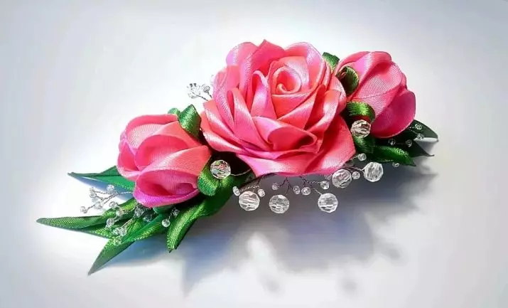 Kanzashi ٹیکنالوجی میں گلاب: ساٹن ربن سے مینوفیکچرنگ گلابوں 5 سینٹی میٹر اور دیگر سائز ماسٹر کلاسوں. کس طرح organza سے چھوٹے buddes بنانے کے لئے؟ 19298_25