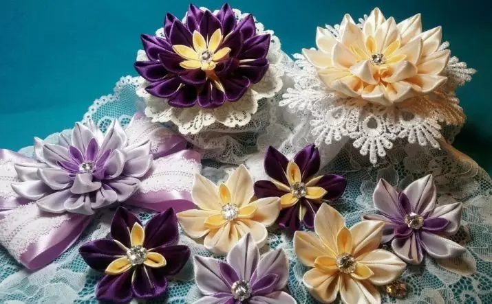 Hoa trong Kanzashi Kỹ thuật (59 ảnh): Georgina từ Satin Ribbons 5 cm Tự làm và những bông hoa khác theo phong cách Kanzashi, các lớp học Master cho người mới bắt đầu 19299_2