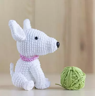 Doggy Amigurumi: ໂຄງການແລະລາຍລະອຽດຂອງ crochet bull terrier, ຄ່າທໍານຽມຈາກ plush yarn yarn ແລະ Spitz, ຫ້ອງຮຽນແມ່ບົດສໍາລັບຜູ້ເລີ່ມຕົ້ນ 19339_27