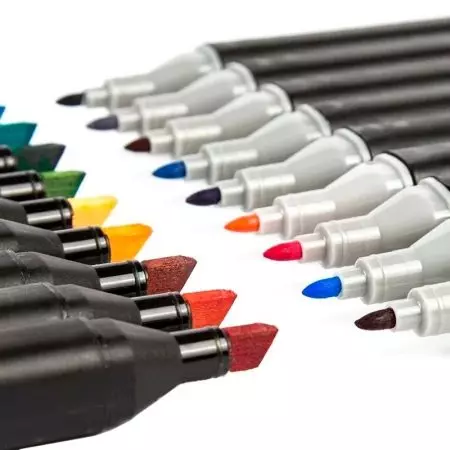Професионални маркери за скицирање: групи на билатерални маркери од 60-80 и 100-168 бои, избор на професионални скица маркери 19438_2