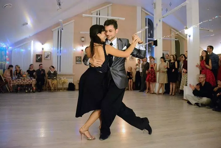 Tango: in quale paese ha originato la danza? Lezioni per gli adulti principianti. Come posso imparare a ballare? Argentino e altro tango 19494_12