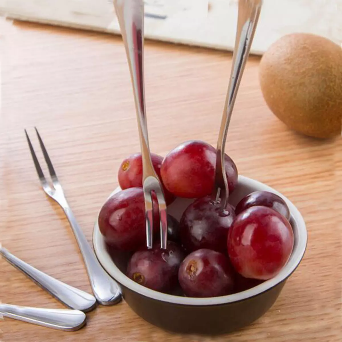 Come mantenere la spina? 40 foto in cui mangi il coltello per l'etichetta e come usare i posate nel ristorante, così come una forchetta e un coltello 19561_40