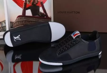 Sneakers-ka Haweenka Louis Vuitton (25 sawir) 1958_11
