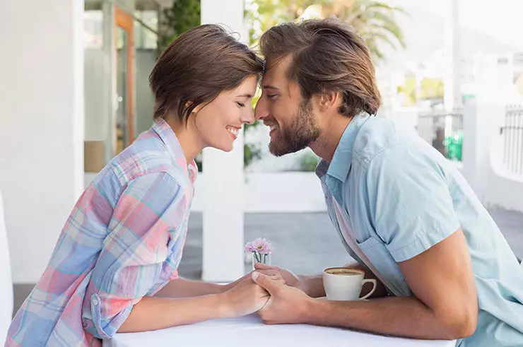 Taurus en Capricorn Compatibility (47 foto's): Vrouw en man in liefdesrelaties, meisje en man in liefde en huwelijk 19690_5