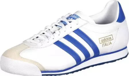 Adidas Sneakers con rayas (34 fotos): modelos azules con tres rayas blancas debajo de la inclinación 2014_14
