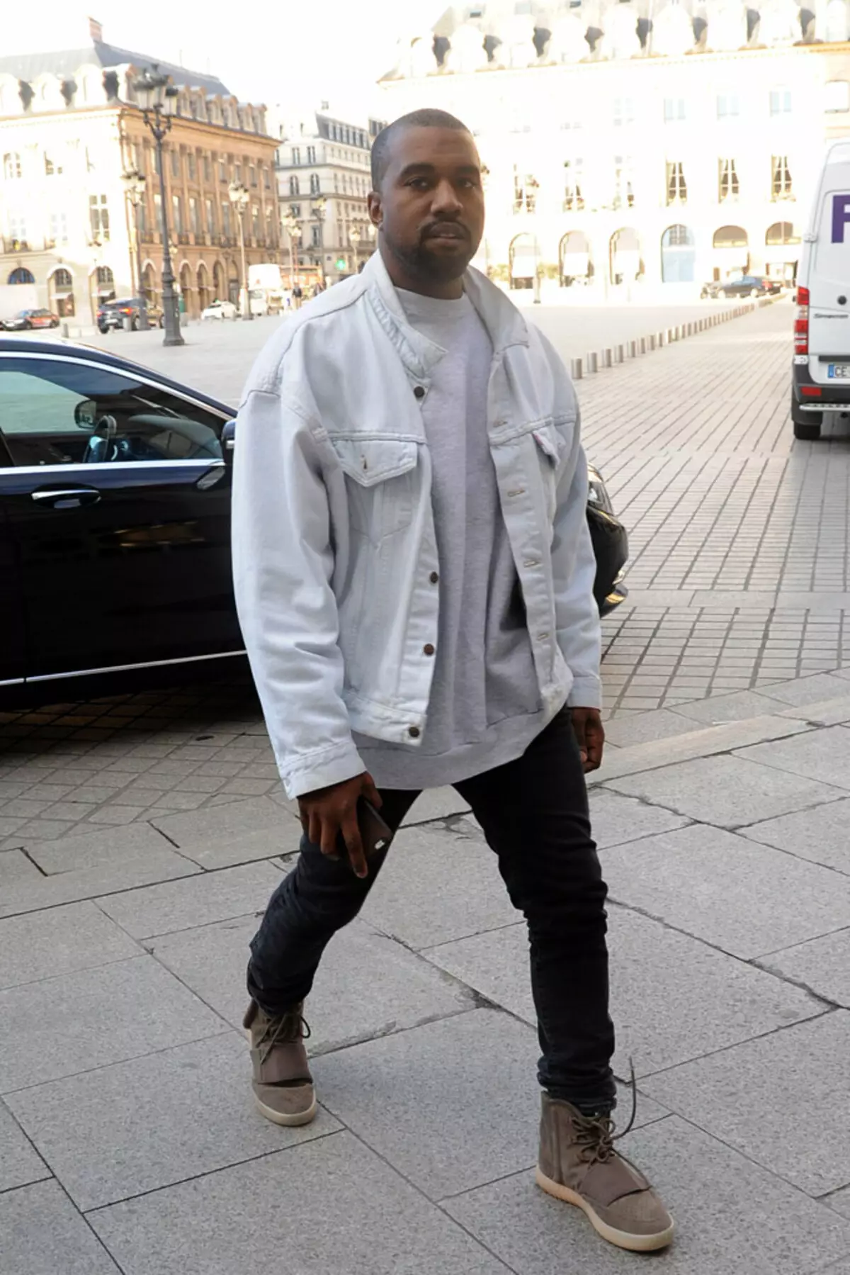 Kanye West sneakers (foto 30): Yeezy na-eme ka Models si na Kanye West 2015_28
