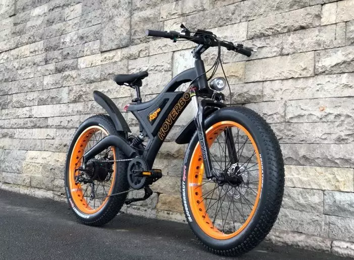 Top electric ịnyịnya ígwè: Eltreco Isi na Bicycle Minsk Veloshvod, ndị ọzọ Nsukka. Fim nke kacha okenye na ụmụ ịnyịnya ígwè 20173_2