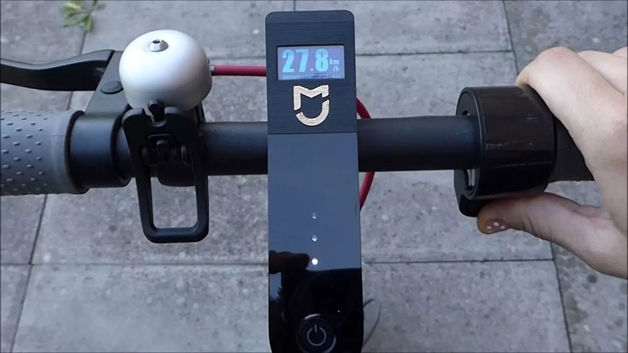Xiaomi Electrosphames: Recensione di scooter elettrici per bambini e adulti, modello con caratteristiche, recensioni di proprietari 20184_17