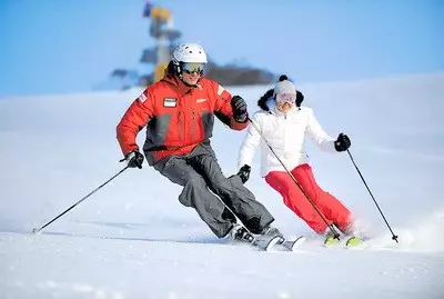 Ski jaket: cross-country xizək üçün Qadın qış pencək, isti-up uşaq və böyüklər kayakçı gödəkçələr. Necə skating üçün seçin? 20201_35