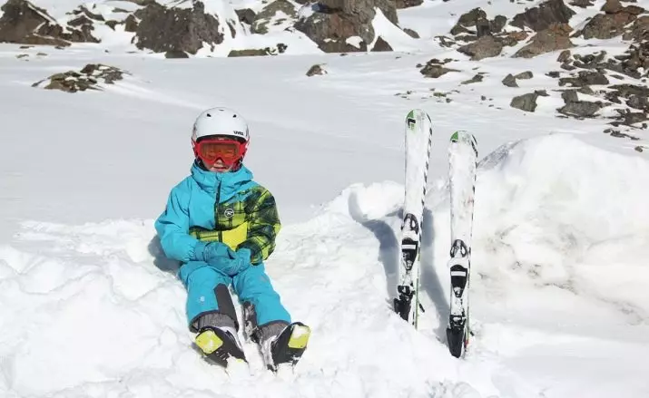 Skidåkning för barn 7-8 år: Hur man väljer barns skidor med skor och utan? Hur man väljer dem att gå till skolan? Välj trä eller plastskidor? 20215_18