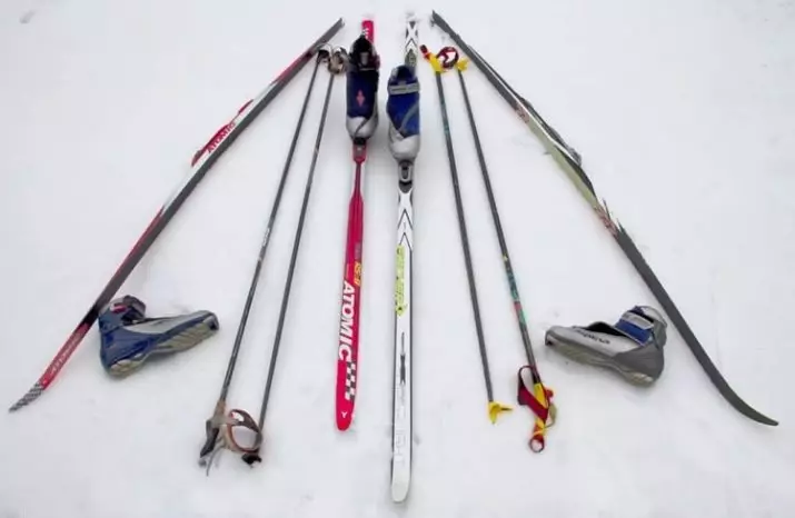 Ski Sticks. Ինչպես ընտրել լեռնային դահուկների աճը: Աստղադիտակի եւ այլ մոդելներ: Ինչու է դահուկորդները ձողիկներ ձողիկներ: Չափերը 20216_22