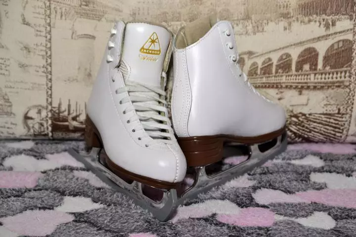 स्केट्स जॅक्सन: आयामी ग्रिड. स्कीइंगसाठी व्यावसायिक कर्ली आणि इतर मॉडेल 20223_9