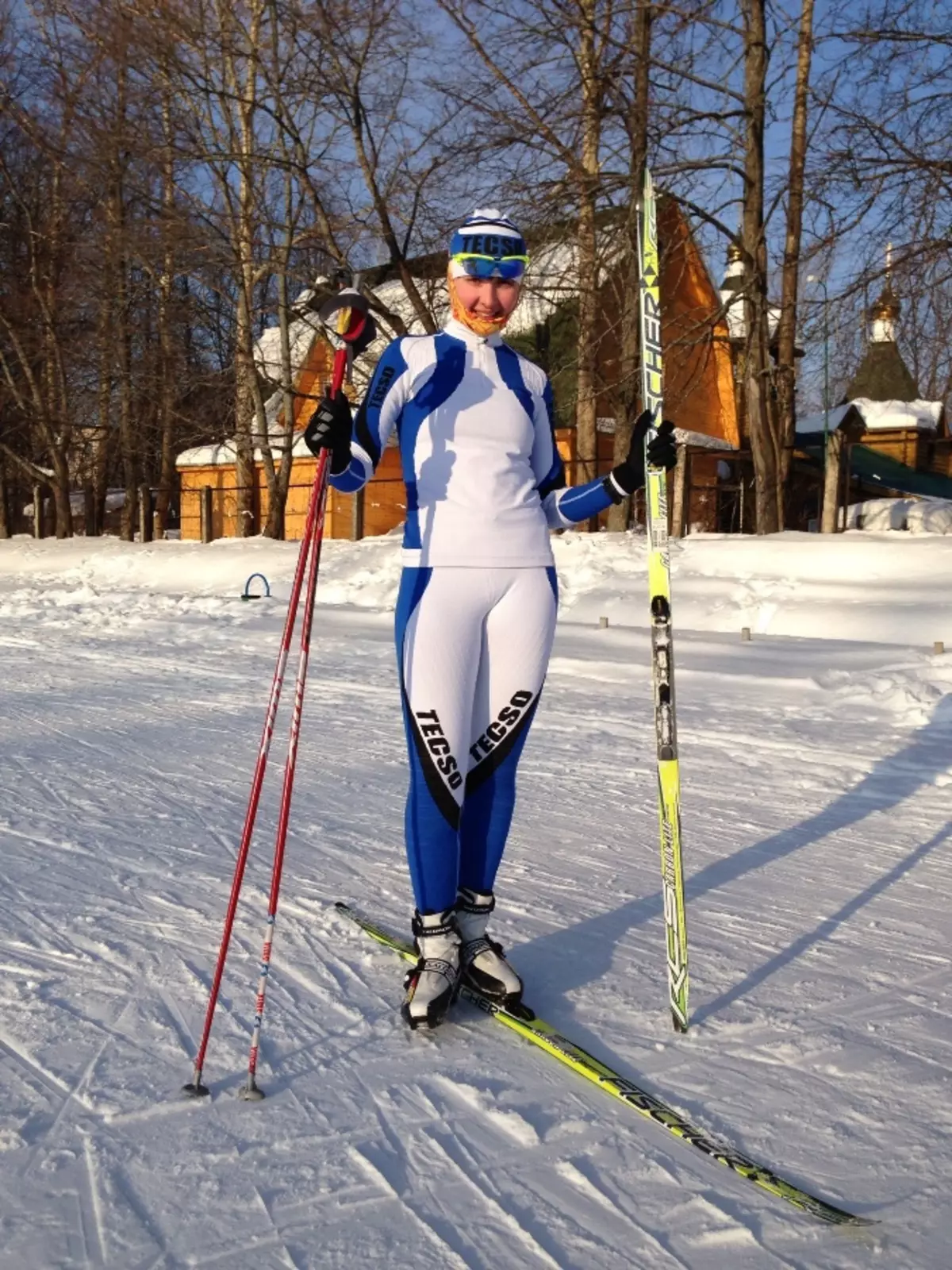 Costumes for cross-country skiing: female and men's, racing ski suits and training sports models. How to choose a winter suit? Skier models rating 20245_32