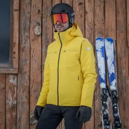 İş Ski Suits: Qadın və Beach Ski Rating İdman modelləri üçün Mens Costumes. Necə isidilmiş qış xizək kostyum seçmək? 20246_29