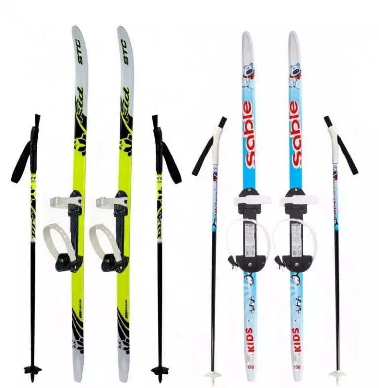 Ски СтК: Вклучување на детските пластични скии и други, ски стапови од производителот. Ски комплети со прицврстување на кабел, преглед на преглед 20253_6