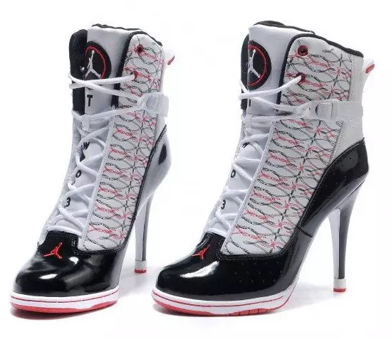 ہیل پر جوتے (56 فوٹو): خواتین کے ماڈل کہا جاتا ہے 2025_8