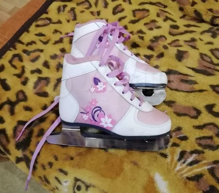 双玫瑰冰鞋：儿童滑动型号，鞋子上有两个刀片和其他冰鞋25-26,36-39和40尺寸。如何为孩子们选择它们？ 20260_11
