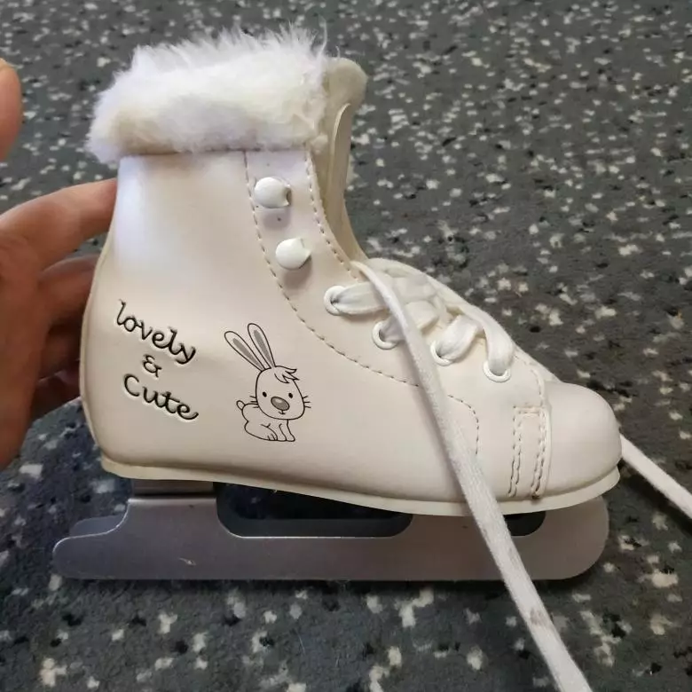 双玫瑰冰鞋：儿童滑动型号，鞋子上有两个刀片和其他冰鞋25-26,36-39和40尺寸。如何为孩子们选择它们？ 20260_8