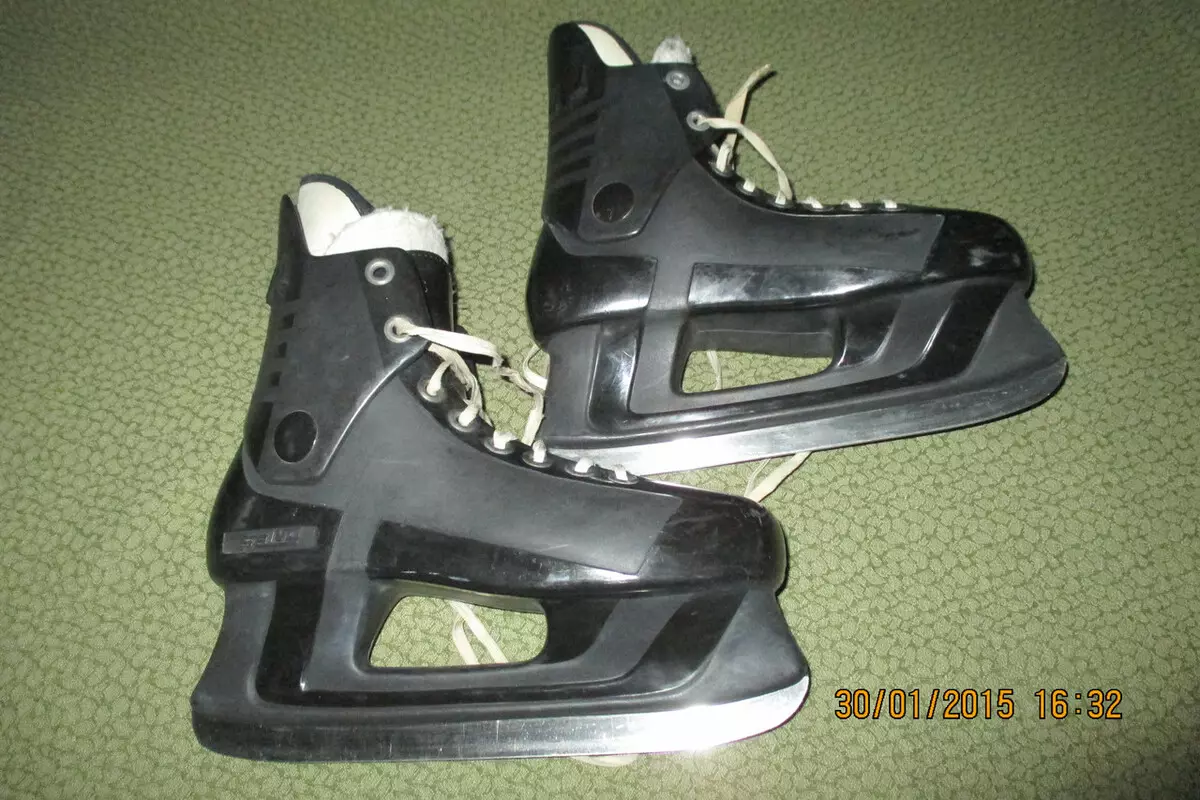 Salvo Skates (19 fotos): patines de fundición do fabricante da URSS Times. Que difiren de Dynamo? 20261_9
