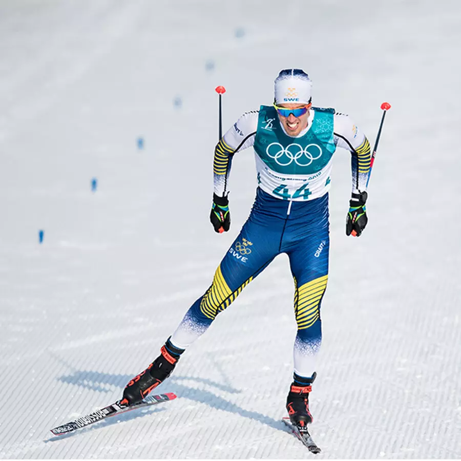 لباس های اسکی مسابقه: شانه های زنانه و مردانه برای اسکی روی زمین، جداگانه و دیگر مدل های اسکی 20263_7