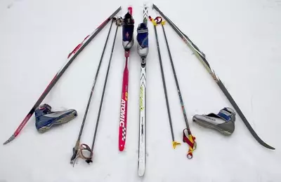 Como escolher ski sticks para crescimento? Como optar por escolher o tamanho dos sticks adulto de acordo com as regras do FIS? Seleção de comprimentos para diferentes esquis 20288_11