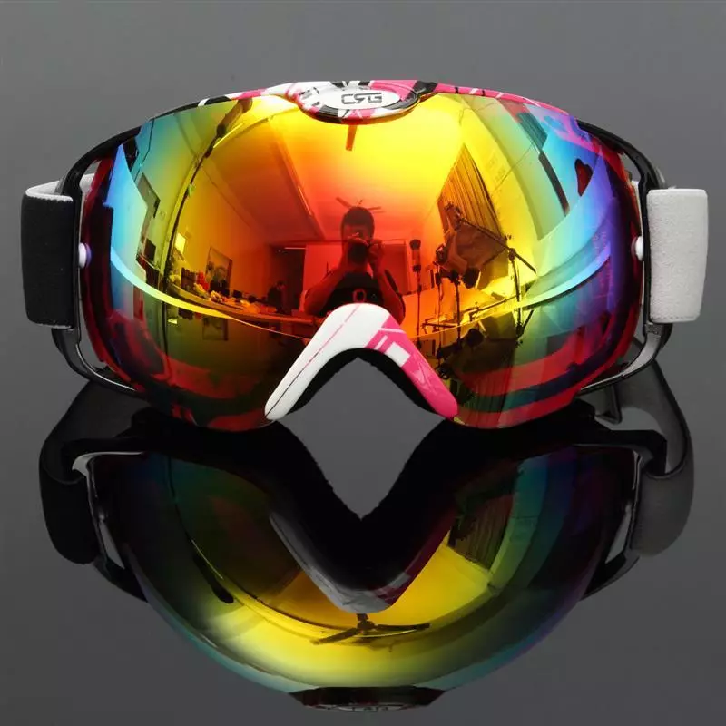 Сноуборд очила: Како да изберете маска очила за скијање? Најдобри точки со Dioptias, Roxy и други модели на сноуборди 20291_11