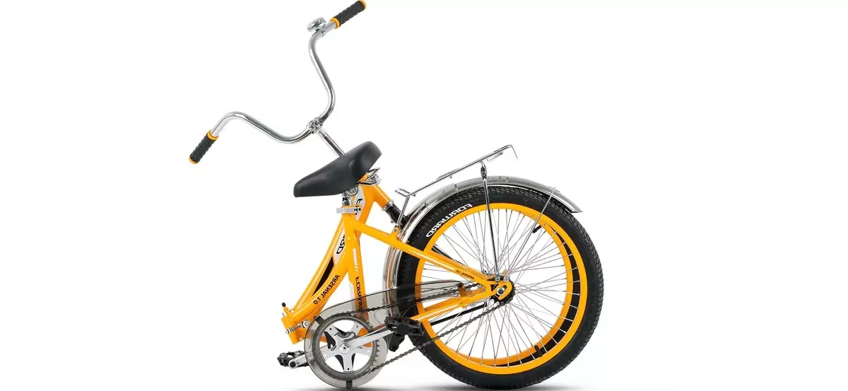 Напред или Stels: Каков вид на велосипед е подобар? Споредба на техничките спецификации. Што да избирате? 20327_16