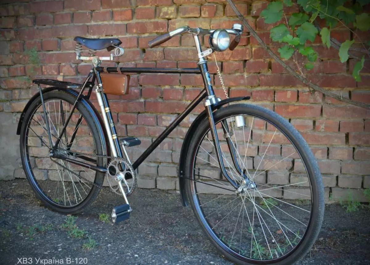 自行車“烏克蘭”（25張）：技術特色螺紋自行車。他們的輪子的大小。製造商的歷史 20376_17
