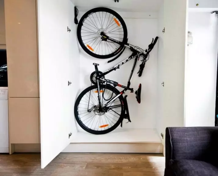 Montaż rowerowy: Systemy przechowywania rowerów na suficie i na podłodze za pomocą wsporników lub mechanizmu podnoszenia 20426_6