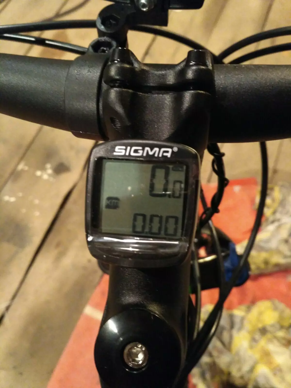 Sigma Sport Cycle -tietokone: Valitse 1200 WL langattomia malleja, BC 14.16 STS CAD ja muut. Kuinka sammuttaa pyörätietokone? 20434_11