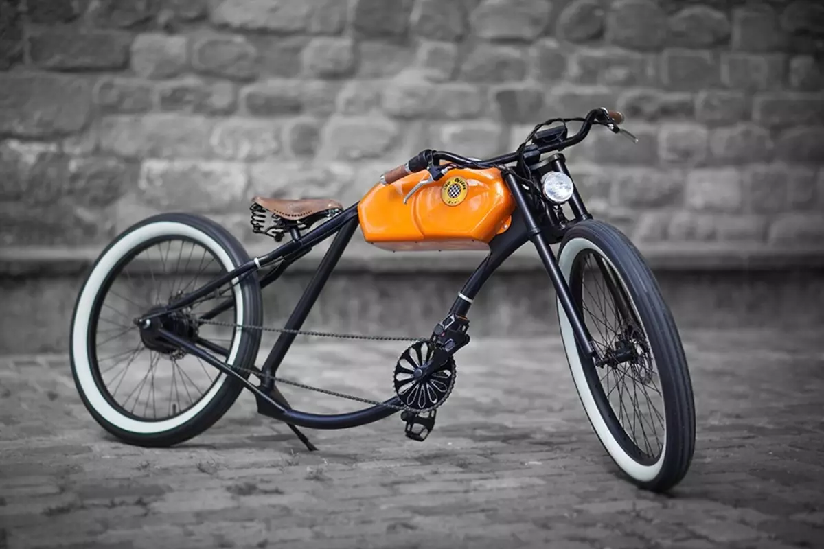 Rrota drejtuese për një biçikletë: tiparet e rrotullonave të biçikletave të larta dhe të palosshme, një pasqyrë e modeleve 