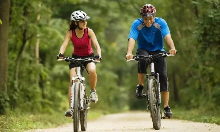 พวงมาลัยสำหรับจักรยาน: คุณสมบัติของม้วนจักรยานสูงและพับภาพรวมของรุ่น 