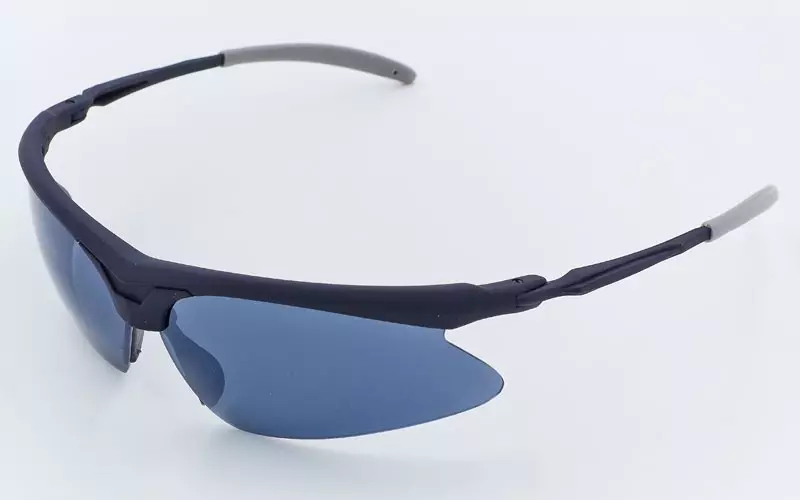 Velochoki (56 fotografija): Značajke biciklističkih točaka s diopsima, opis fotokromnih naočala za bicikliste. Kako odabrati biciklističke naočale? 20498_41