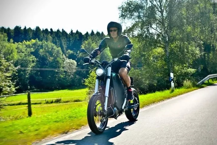 Kragtige elektriese fietse: die vinnigste en kragtigste modelle van elektriese fietse. Hoe om te kies? 20514_2